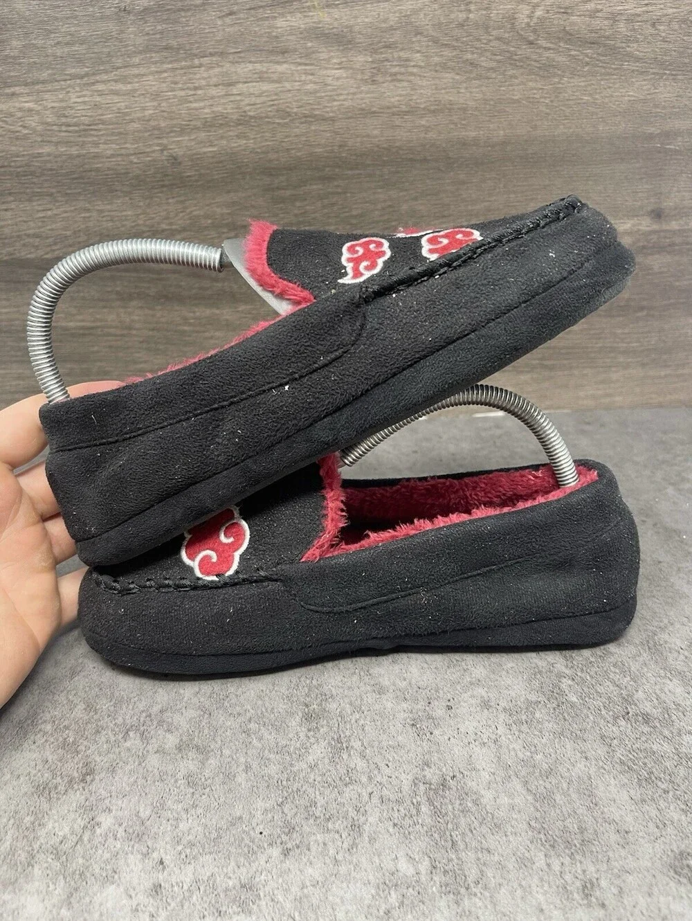 Natuto Shippuden Akatsuki Slippers Mens Size 7-8 Black Red Slip On Shoes